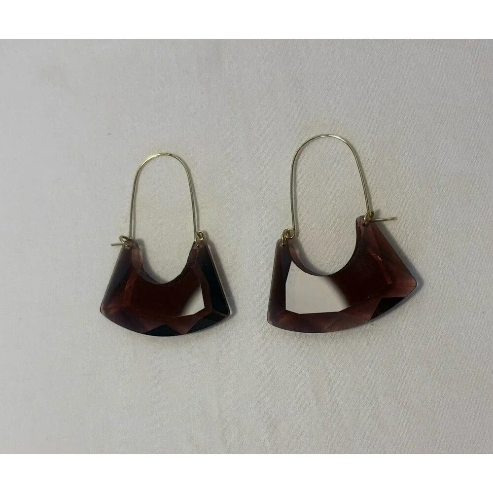 Anthropologie Purple Amber Bezel Cut Crystal Gold Wire Shiny Drop Earrings 2”x2”